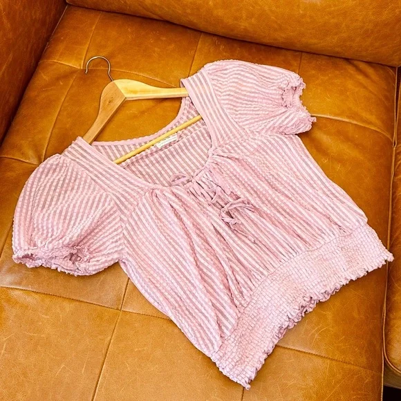 Urban Outfitters Peasant style cropped top - dusty pink - polyester  - L - Picture 3 of 10